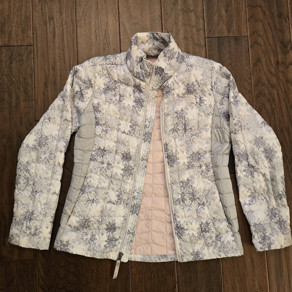 The North Face Girl's Puffer Jacket - Gray and Cream